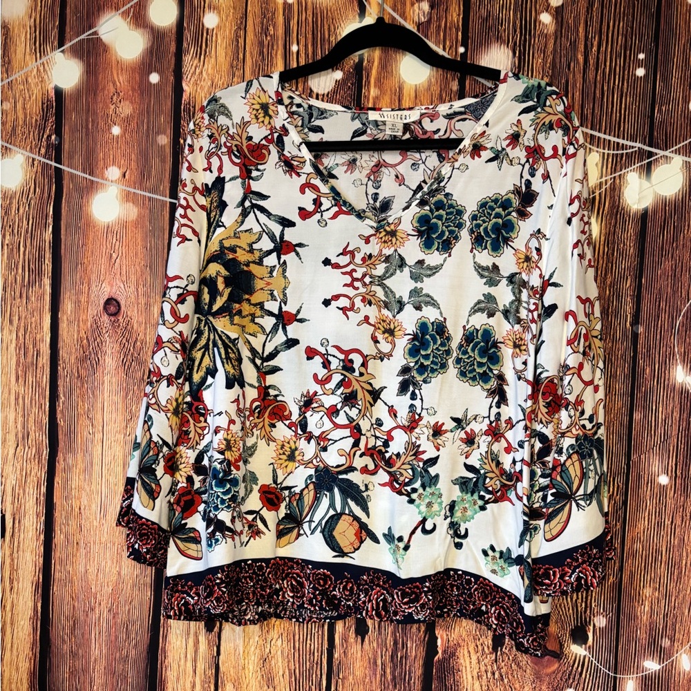 Sisters Elegant Floral Print Blouse